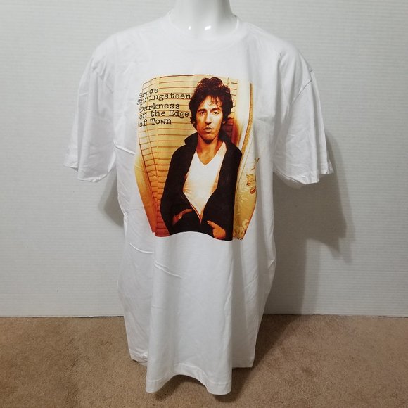 Bruce Springsteen shirt XL Darkness On The Edge album photo graphic band merch - Picture 1 of 8